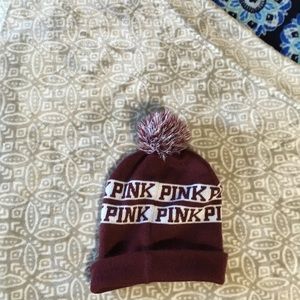 VS winter beanie with pom
